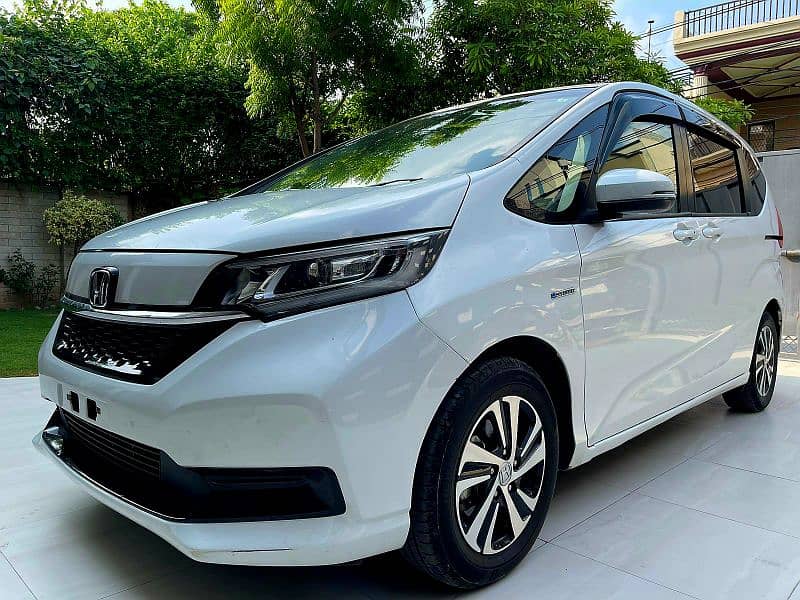 Honda Freed 2020/2024 G Sensing 1