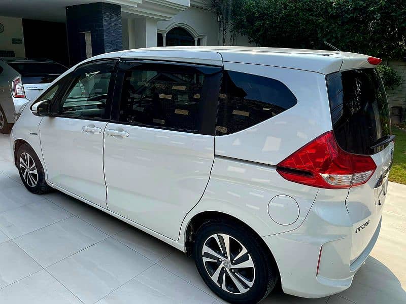 Honda Freed 2020/2024 G Sensing 4