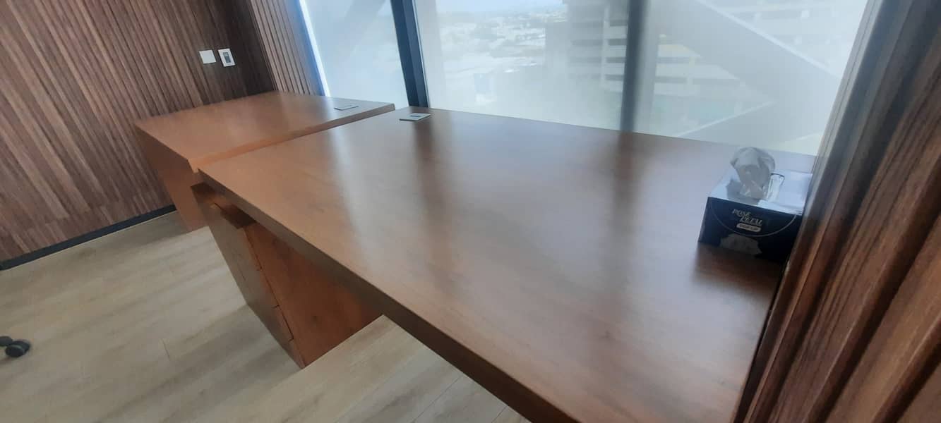 Executive Desk 3