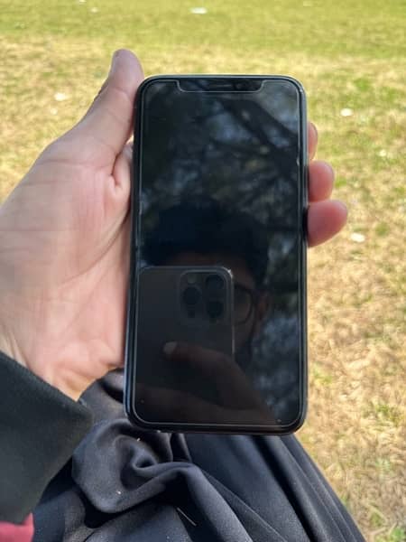 iPhone x converted into 11 pro max  256 gb  non pta 3