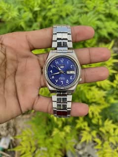 Arabic Dial Seiko 5 man's watch