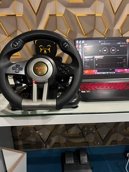 pxn v3 pro car steering wheel 10/10 condition. 2