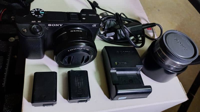 Sony a6400 Camera  Complete set with Gimbal zhiyun weebills 3