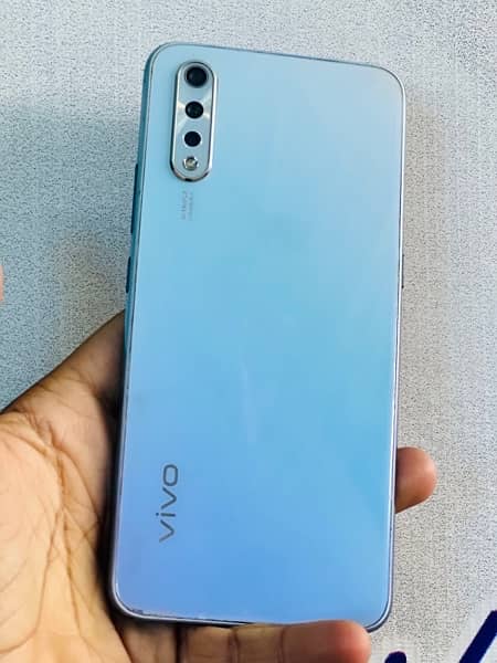 Vivo S1 4