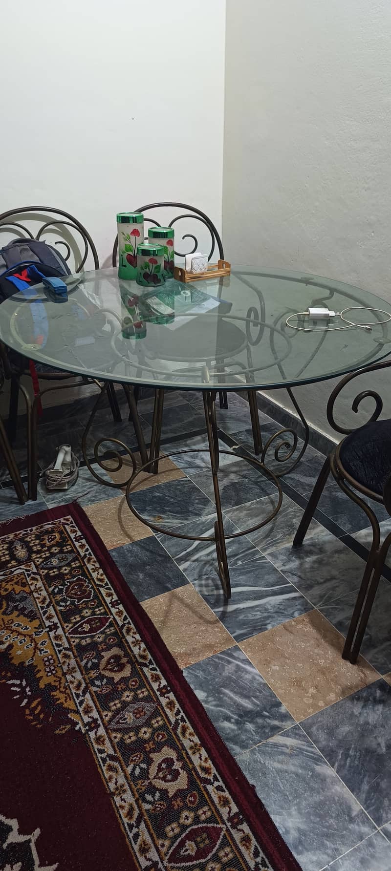 dining table with 4 chairs 3