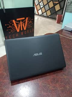 ASUS