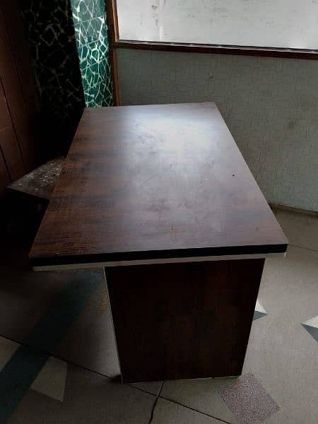 office table for sale 3