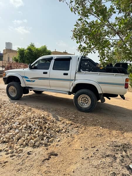 Toyota Hilux 1995 7