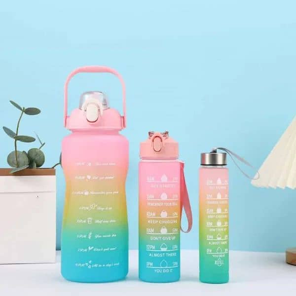 Three-piece Motivational Sports Water Bottles Set (2000ml, 850ml 3