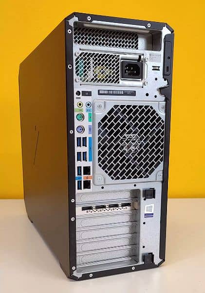 HP Z4 G4 Intel Xeon W-2133 (6-Cores) Ram 32Gb  SSD 512gb Quadro P2000 3