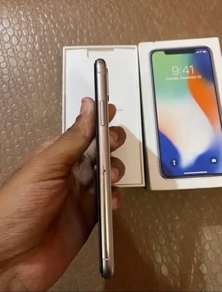 iphone x 64  face id faild Pta approved 4