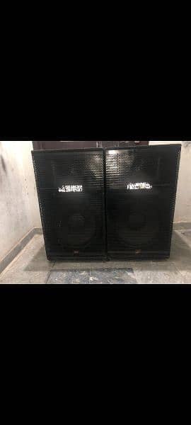 dj sound system and boxes/truss/wedding entry/follow light for rent 13