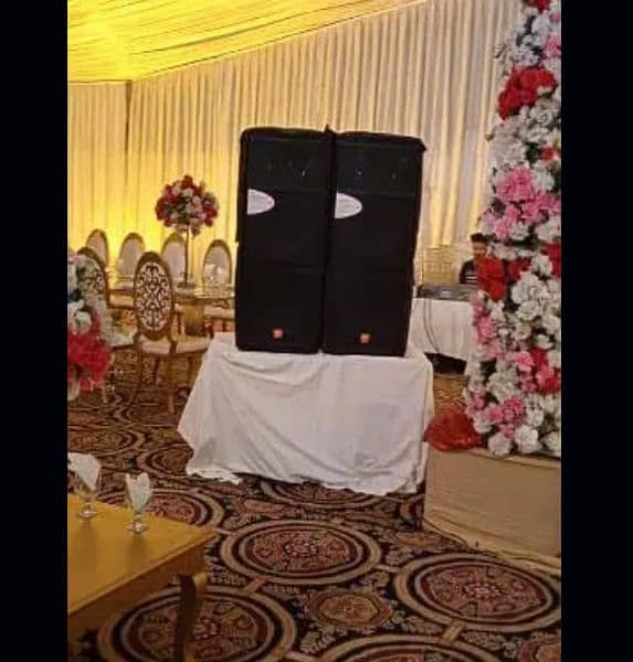 dj sound system and boxes/truss/wedding entry/follow light for rent 14