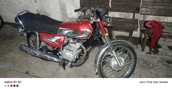 Honda 125 few months used like new