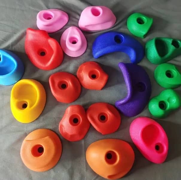 19 Climber/ Climbing/ Wall climbing/ Climbing hold/ Climbing rock/Kids 0