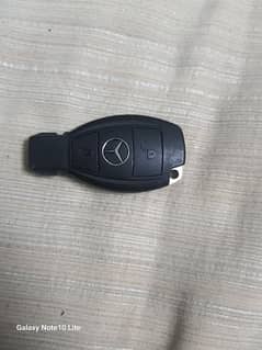 Mercedes key