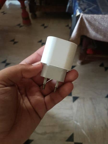 IPhone 20W 100% original charger with cable 4