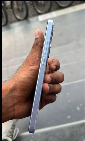 Oppo Reno11f 4