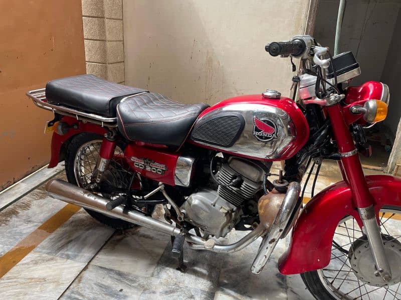 Honda CD 200 Roadmaster 1