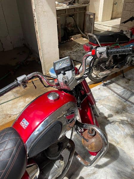 Honda CD 200 Roadmaster 6