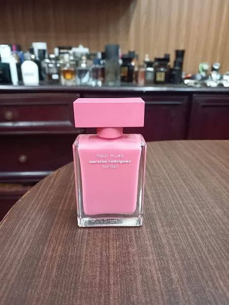 Top Branded Perfumes Chanel Dior Burberry D&G Versace Mancera 1