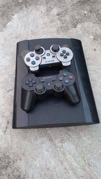 Ps3 Super Slim 500gb with 47 games 0