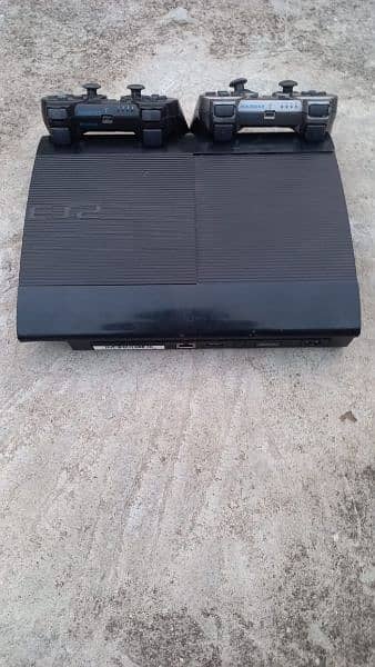 Ps3 Super Slim 500gb with 47 games 2