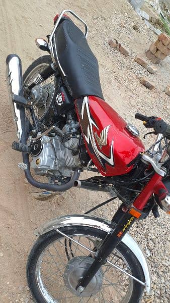 Honda 125 ,20 model  neat condition for sale 3