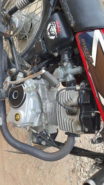 Honda 125 ,20 model  neat condition for sale 4