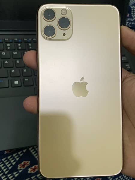 I phone 11 pro Max 64 GB Golden 1