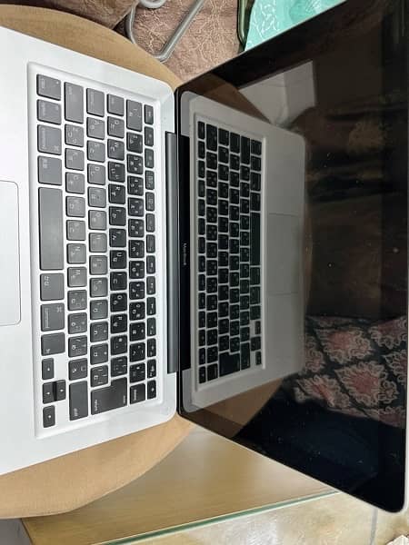 MacBook Pro core i5 for sale 1