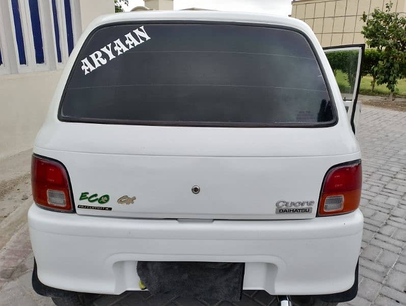 Daihatsu Cuore 2000 8