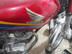 Honda 125 top Class condition Lahore reg