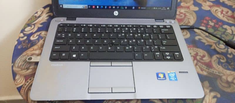 Hp Elitebook G1 820 1