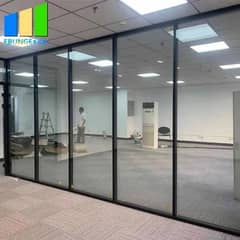 aluminium panels, mirror used Required