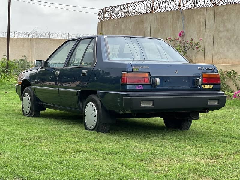 Mitsubishi Lancer 1986 ( Antique Car) 1