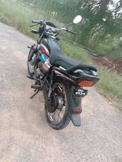 HONDA 100 PRIDER black