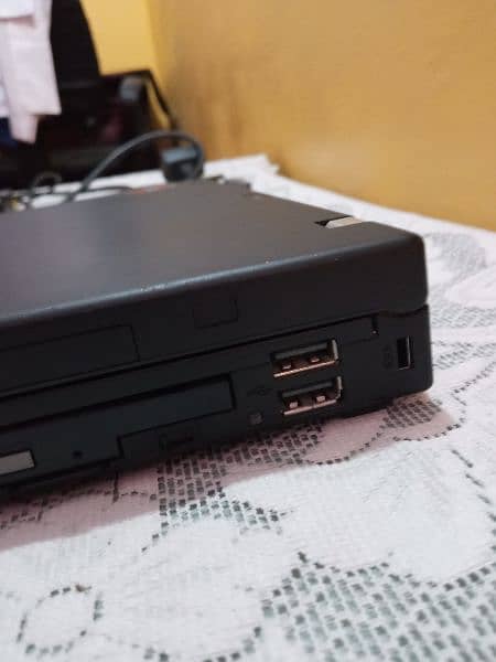 Lenovo T60 laptop for sale! 7