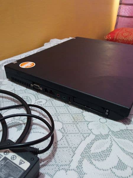 Lenovo T60 laptop for sale! 8