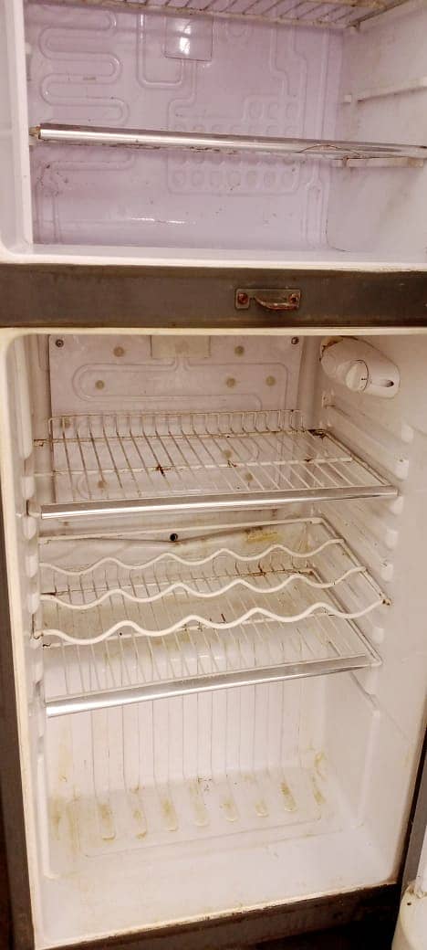 Used Orient Fridge for Sale 3