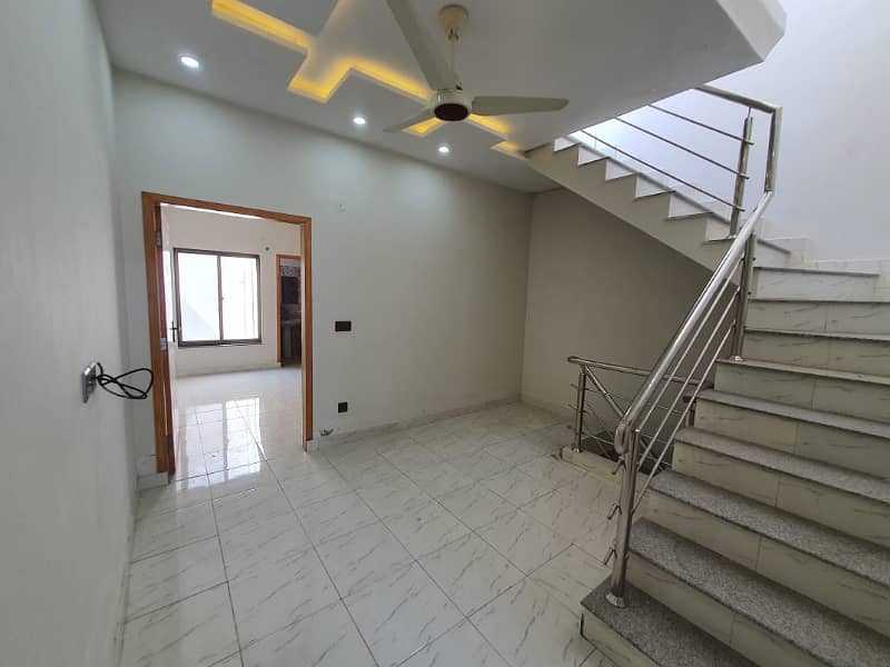 2 Marla Brand New House In Nishtar Colony 1