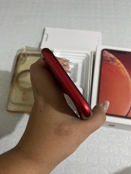 iPhone xr pta approved 64 gb 1