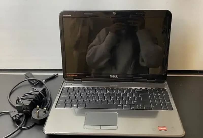 Dell Inspiron N5010 3