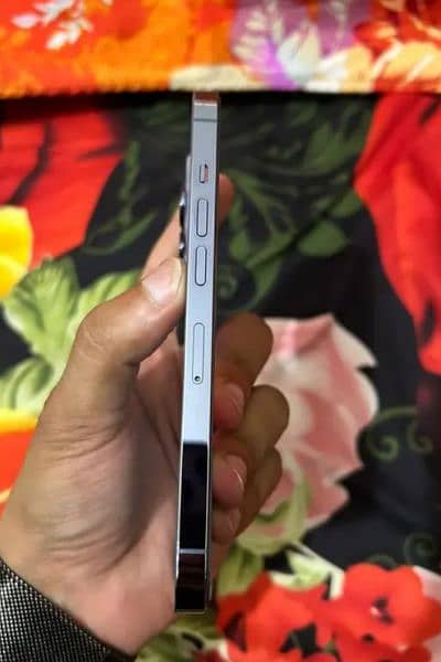 IPHONE 13 PRO BLUE 128GB NON PTA 3