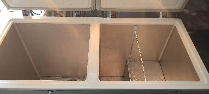 2 Door Pel Deep Freezer (Freezer + Refrigerator) 6