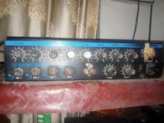 4 chnl amp with echo delay beshak 10 ki jori chlao beshak 12 ki