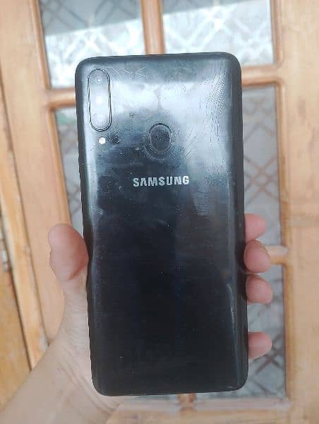 Samsung s20s 1