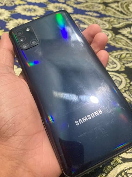 samsung a31 4/128 2