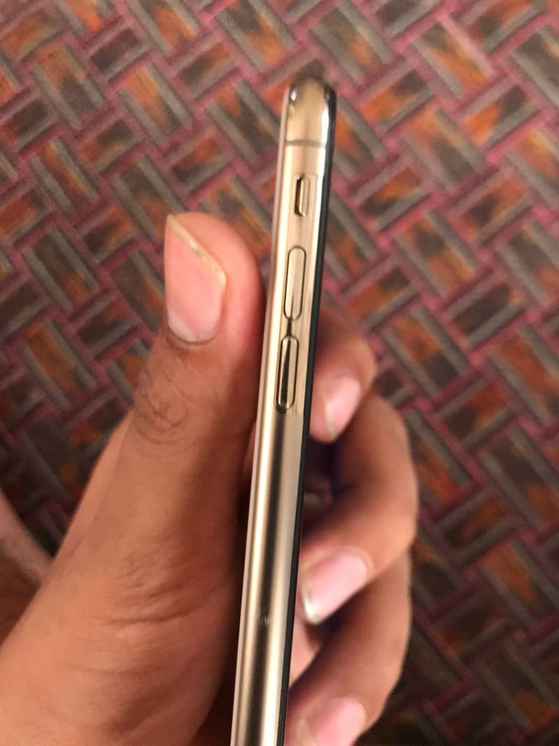 Xs max 1