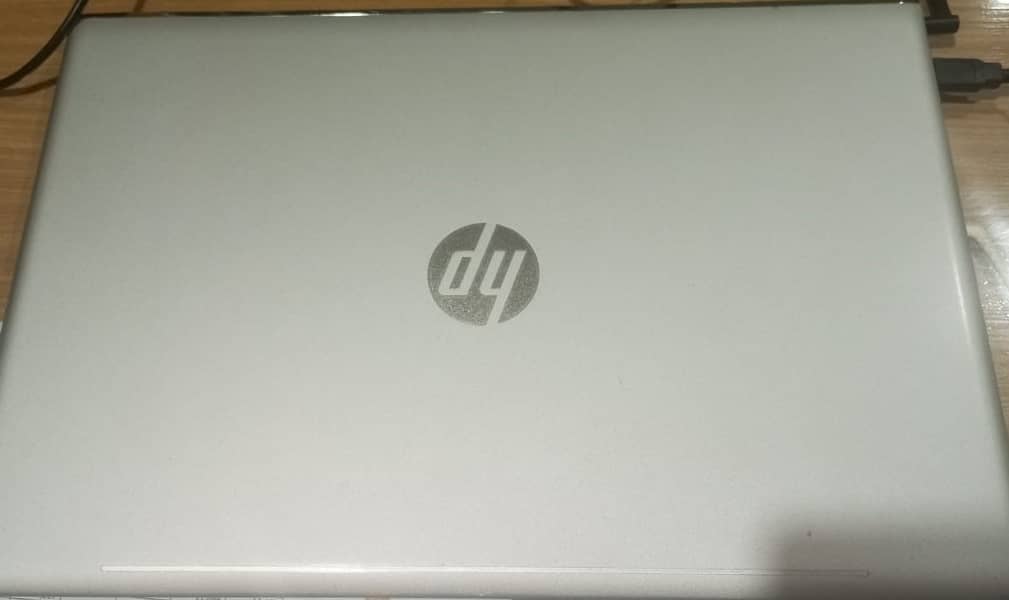 "HP ENVY m7: Power & Elegance" 4